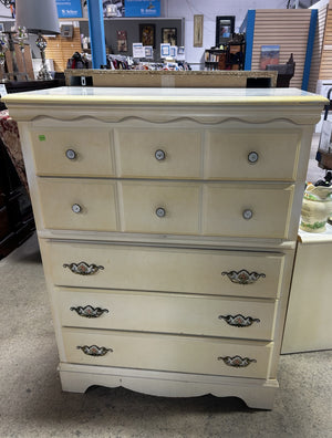 Vintage 5-Drawer Dresser