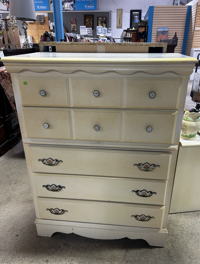 Vintage 5-Drawer Dresser