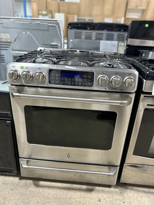 Café 30″ Slide‑In Dual‑Fuel Range