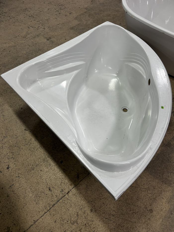 Corner Comfort Acrylic Bathtub