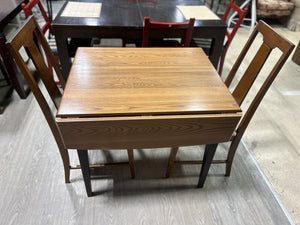 Drop-Leaf Dining Table Set with 2 Chairs