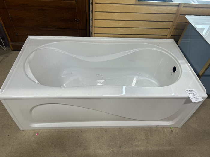 MAAX Cocoon White Acrylic Rectangular Alcove Bathtub, Right Drain