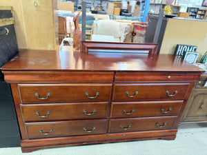 Solid Wood 8-Drawer Dresser with Matching Mirror