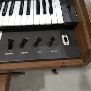 Yamaha Electic Organ