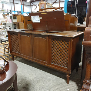 Vintage stereo Cabinet