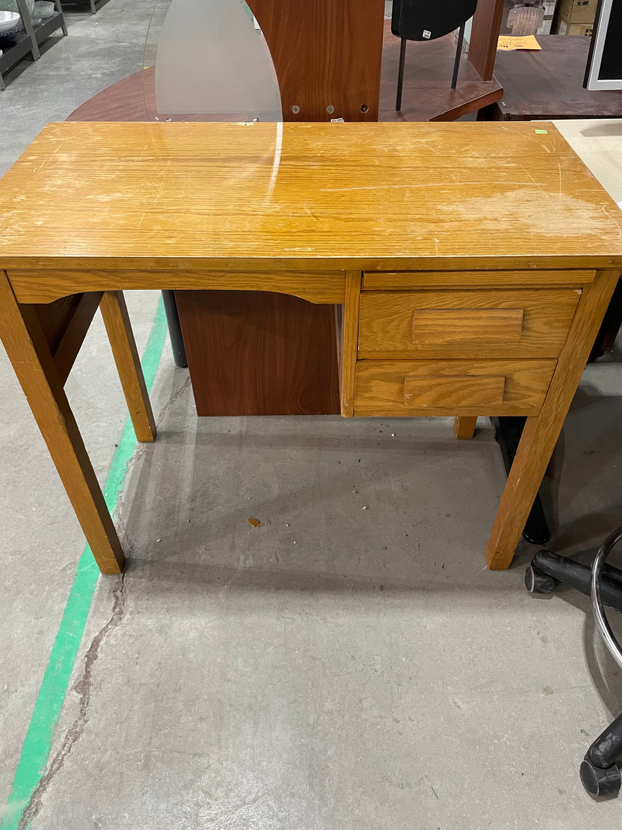 Students Study Desk Habitat for Humanity Greater Ottawa ReStore