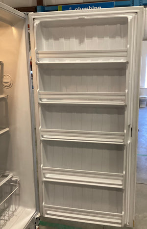 Wood’s White Standing Freezer