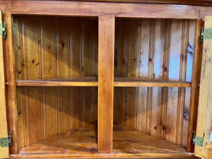 Redwood Corner Cabinet