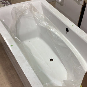 Freestanding Kohler Bathtub