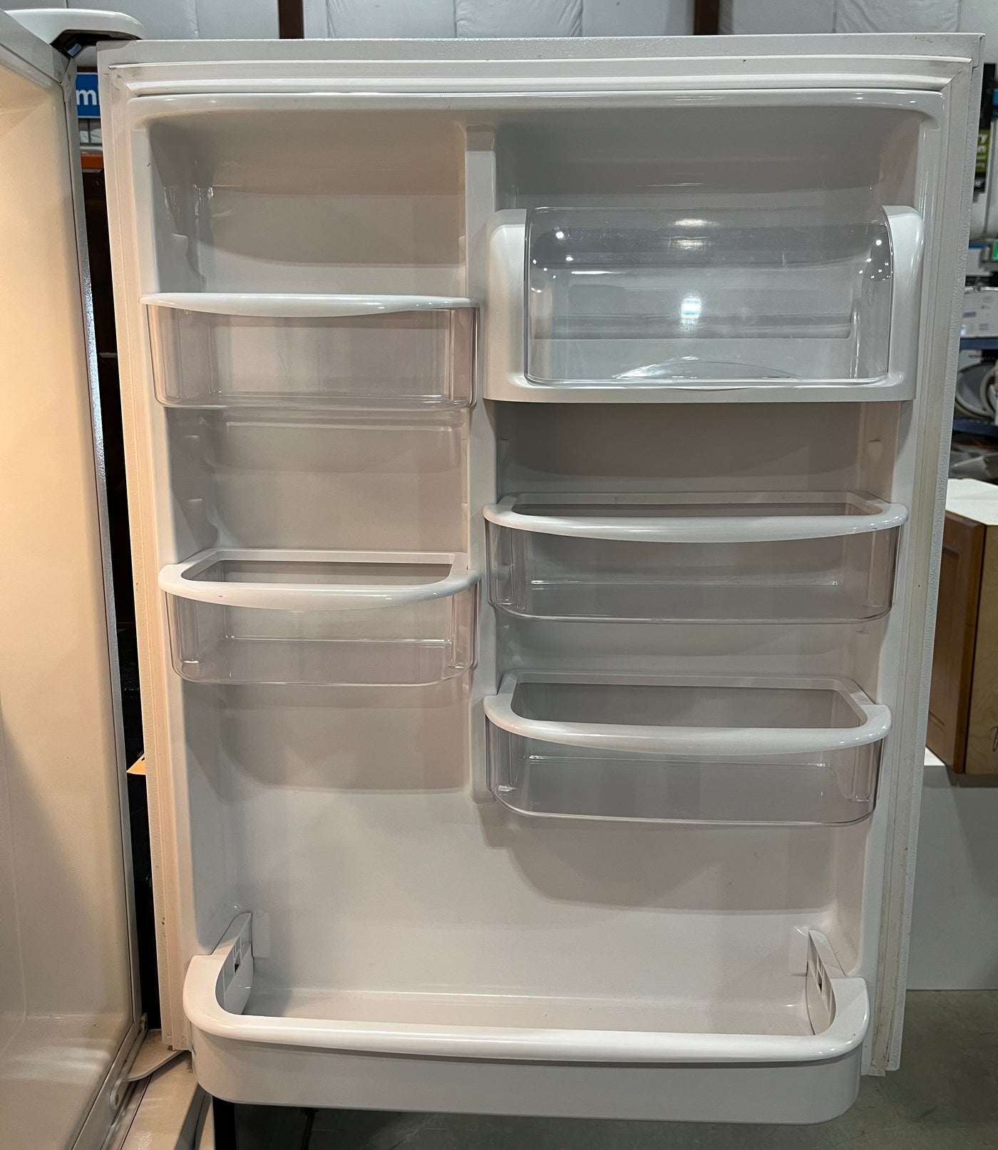 White Kenmore Fridge with Bottom Freezer – Habitat for Humanity Greater Ottawa ReStore