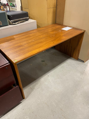 Large Simple Desk