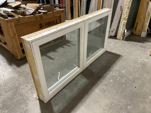 Rectangular Pullout Window
