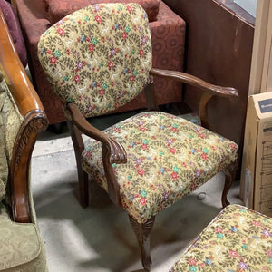 Floral Chair with Footrest
